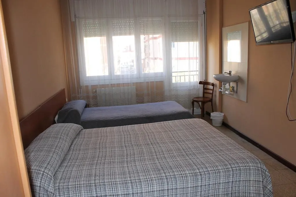 Hostal Cal Siles El Prat de Llobregat Guest house